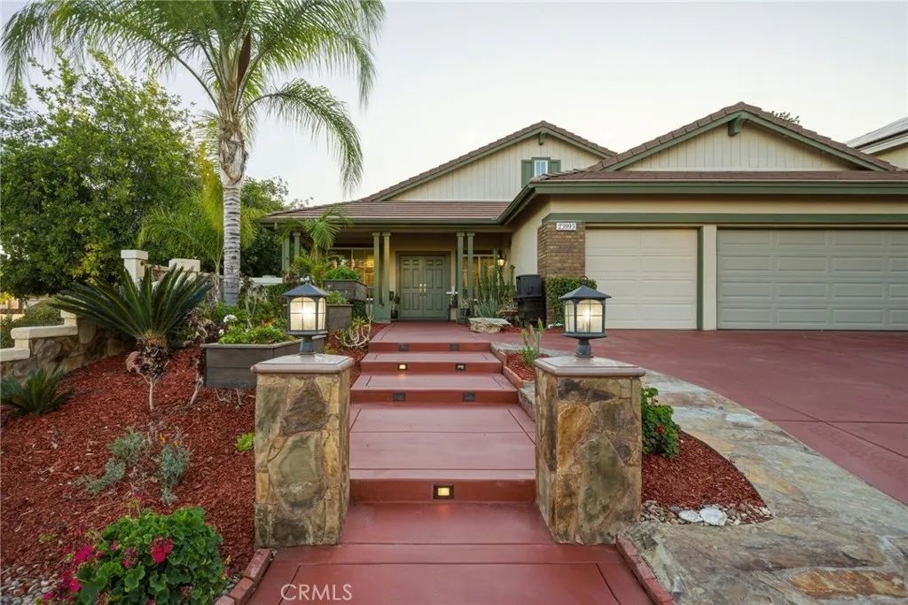 23993 Via Madrid, Murrieta, CA 92562