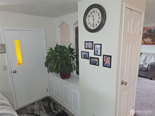 2397 Nightingale Lane, Kelso, WA 98626