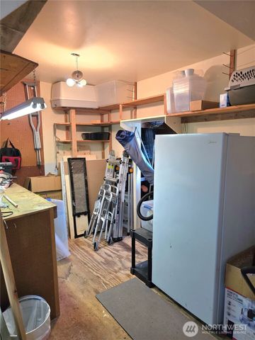 2397 Nightingale Lane, Kelso, WA 98626