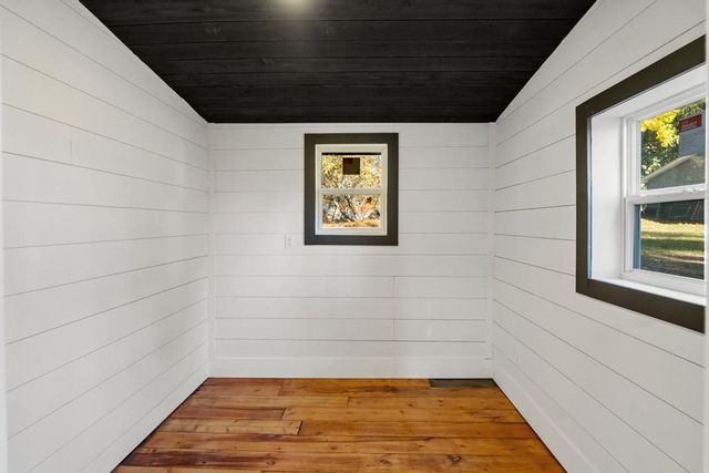 413 Groveland Street, Boyne City, MI 49712