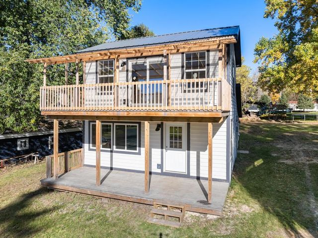 413 Groveland Street, Boyne City, MI 49712