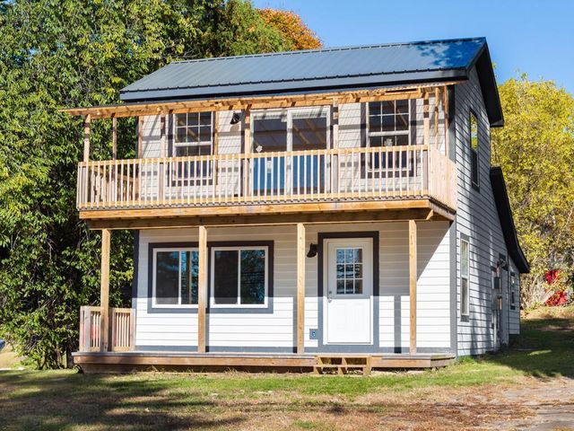 413 Groveland Street, Boyne City, MI 49712