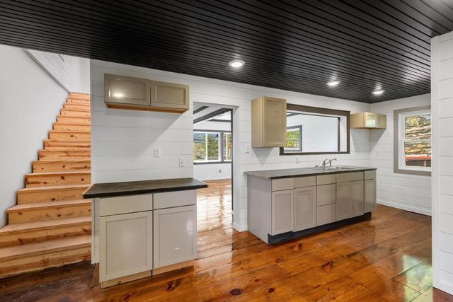 413 Groveland Street, Boyne City, MI 49712