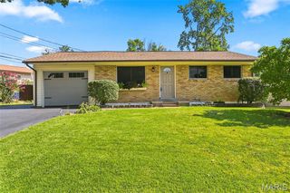 2002 Janiculum Drive, Fenton, MO 63026