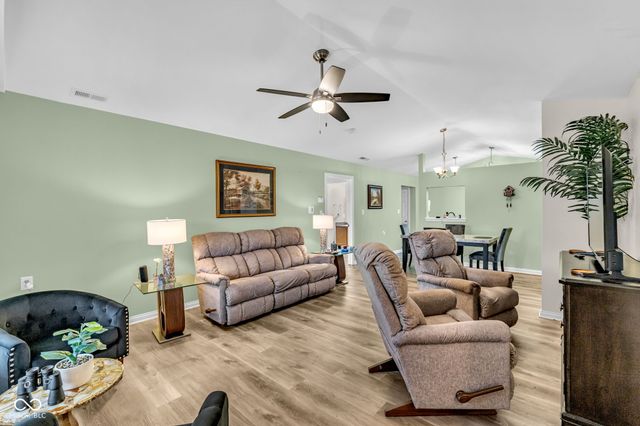10811 Cape Coral Lane, Indianapolis, IN 46229