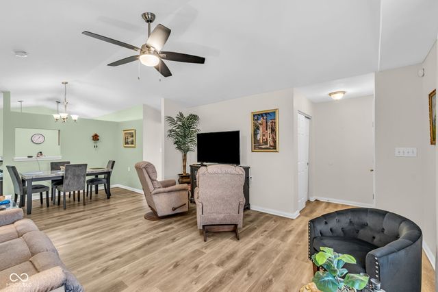 10811 Cape Coral Lane, Indianapolis, IN 46229
