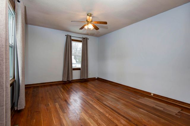 2157 W Phelps Street, Springfield, MO 65802