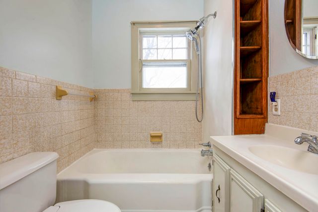 2157 W Phelps Street, Springfield, MO 65802