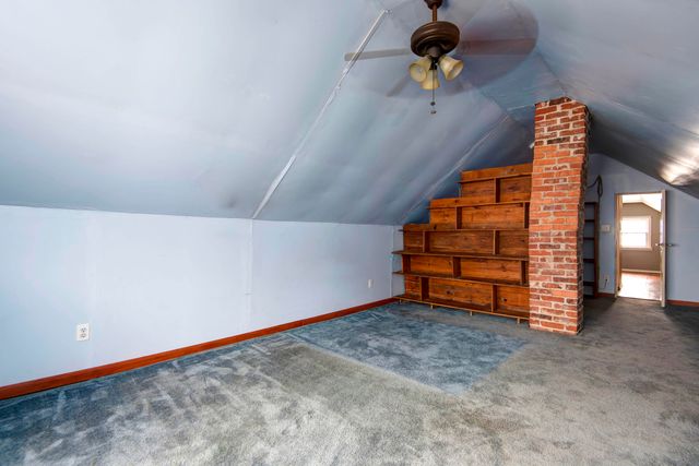 2157 W Phelps Street, Springfield, MO 65802