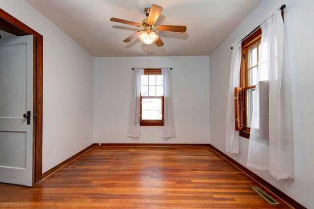 2157 W Phelps Street, Springfield, MO 65802