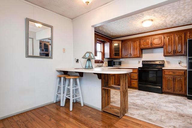 2157 W Phelps Street, Springfield, MO 65802