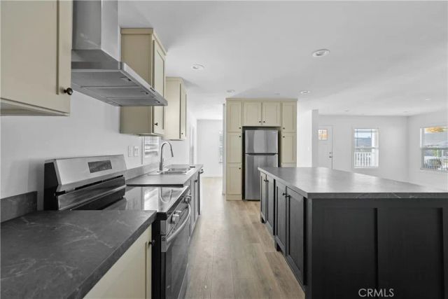 526 Calhoun Place, Hemet, CA 92543