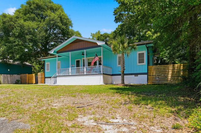4259 Luck Ave., Little River, SC 29566