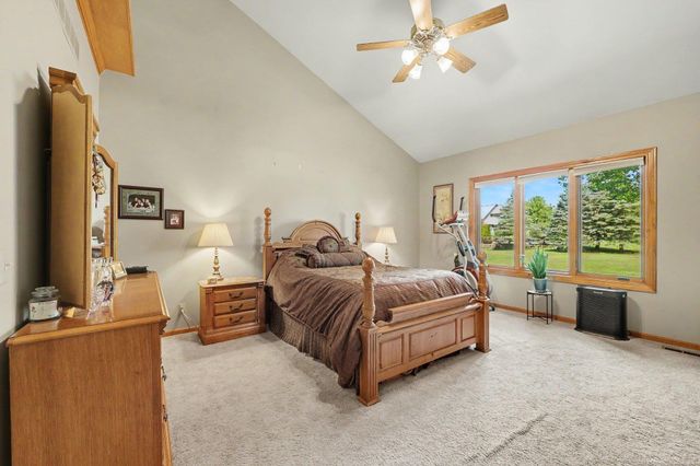 3189 Huntington Circle, Washington Twp, MI 48094