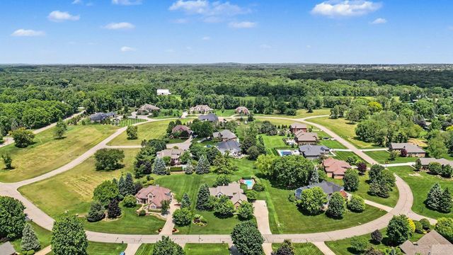 3189 Huntington Circle, Washington Twp, MI 48094