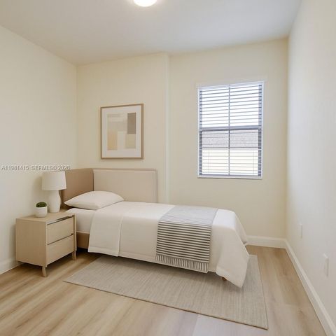 11981 SW 150th Pl, Miami, FL 33196