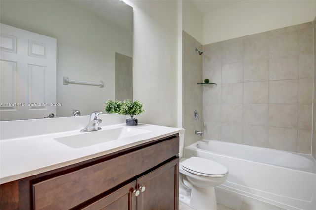 11981 SW 150th Pl, Miami, FL 33196