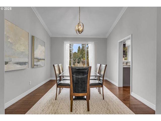 2775 WALLACE HILLS Ct, Salem, OR 97304