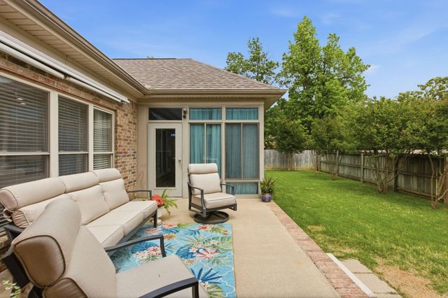 6508 Worth Ave, Benton, AR 72019