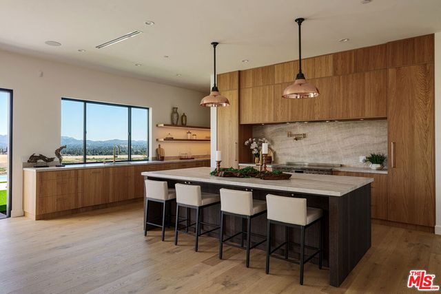22328 S Summit Ridge Circle, Chatsworth, CA 91311