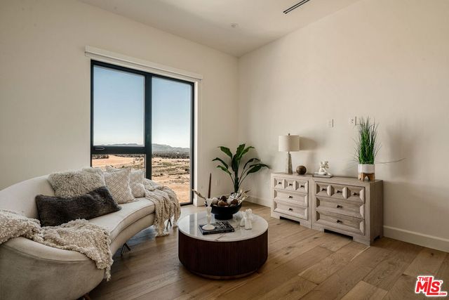 22328 S Summit Ridge Circle, Chatsworth, CA 91311