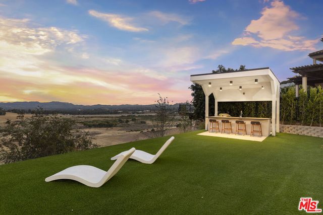 22328 S Summit Ridge Circle, Chatsworth, CA 91311