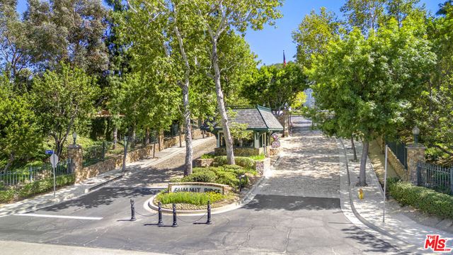 22328 S Summit Ridge Circle, Chatsworth, CA 91311