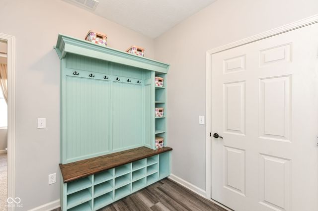 13442 Mosaic Street, Fishers, IN 46037