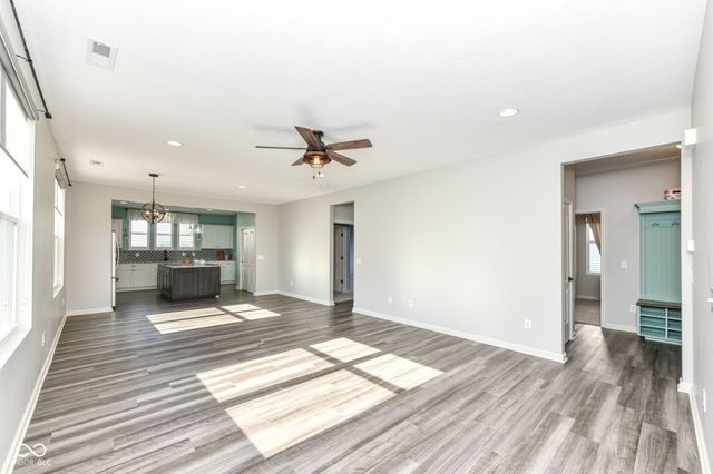 13442 Mosaic Street, Fishers, IN 46037