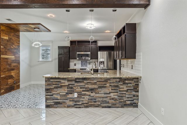 10207 Shelburne Drive, Dallas, TX 75227