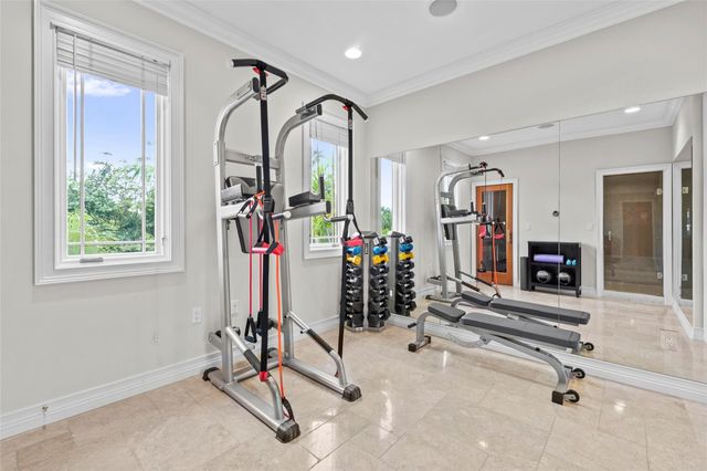 1965 SE 21st Avenue, Fort Lauderdale, FL 33316