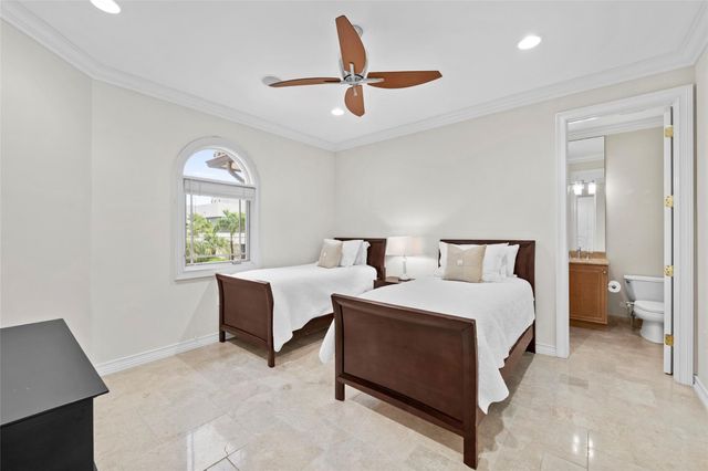 1965 SE 21st Avenue, Fort Lauderdale, FL 33316