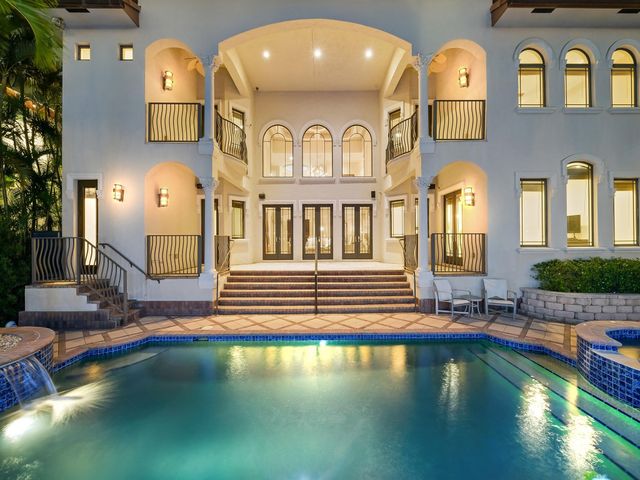 1965 SE 21st Avenue, Fort Lauderdale, FL 33316