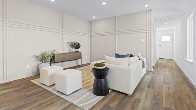 3038 Holland Lakes Drive, Fulshear, TX 77441