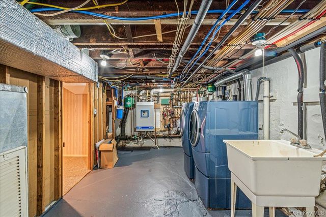 12 Davison Avenue, East Rockaway, NY 11518