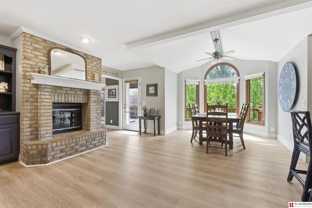 412 S 159th Avenue, Omaha, NE 68116