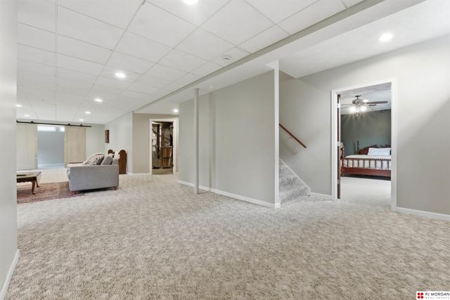 412 S 159th Avenue, Omaha, NE 68116