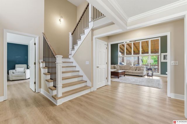 412 S 159th Avenue, Omaha, NE 68116
