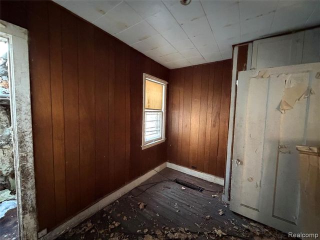 15104 Ardmore Street, Detroit, MI 48227