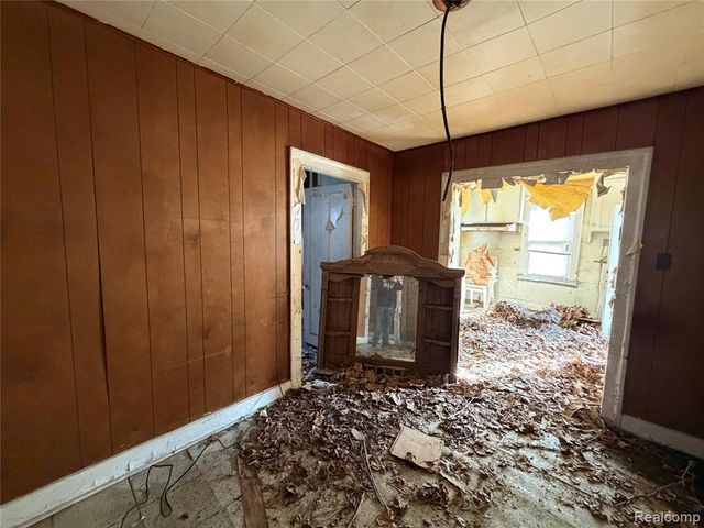 15104 Ardmore Street, Detroit, MI 48227