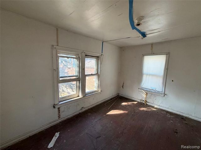 15104 Ardmore Street, Detroit, MI 48227