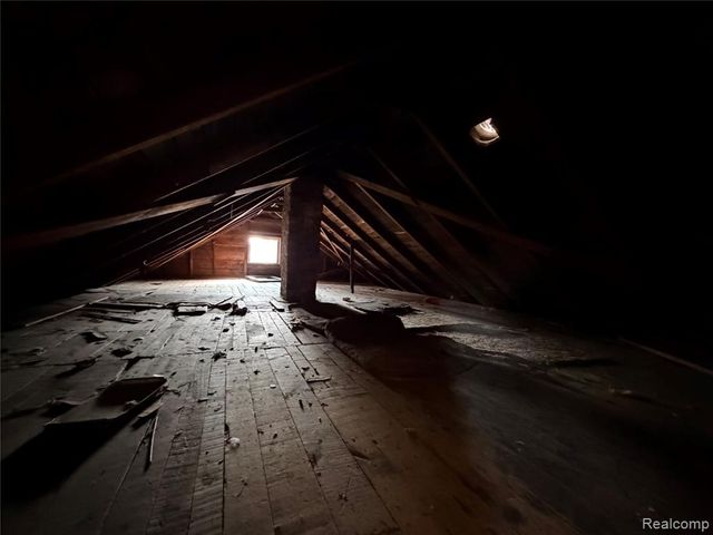 15104 Ardmore Street, Detroit, MI 48227