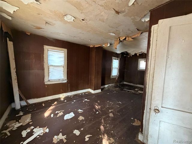 15104 Ardmore Street, Detroit, MI 48227