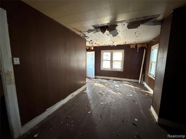 15104 Ardmore Street, Detroit, MI 48227