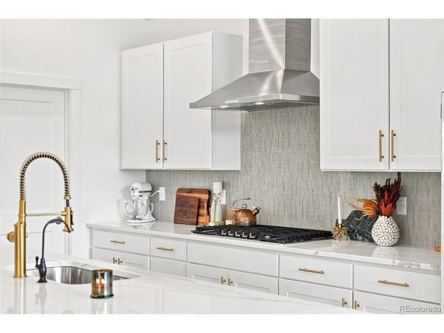 5635 W 142nd Ave, Broomfield, CO 80020