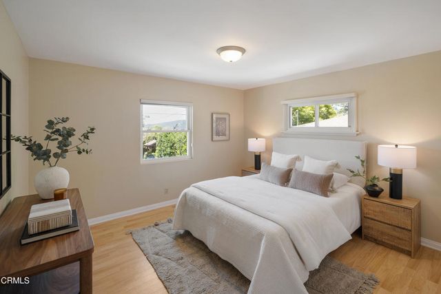 2423 Laughlin Avenue, La Crescenta, CA 91214