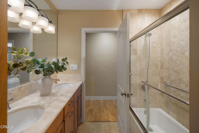 2423 Laughlin Avenue, La Crescenta, CA 91214