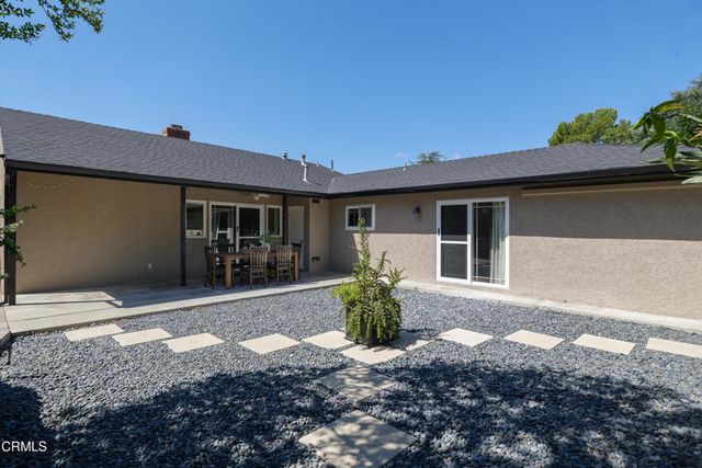 2423 Laughlin Avenue, La Crescenta, CA 91214