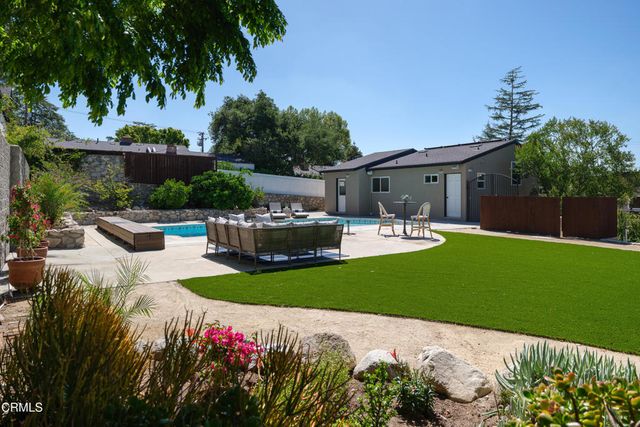 2423 Laughlin Avenue, La Crescenta, CA 91214