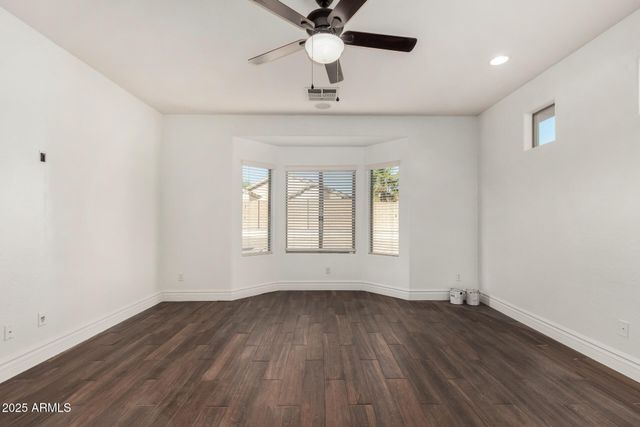 22198 W TWILIGHT Trail, Buckeye, AZ 85326